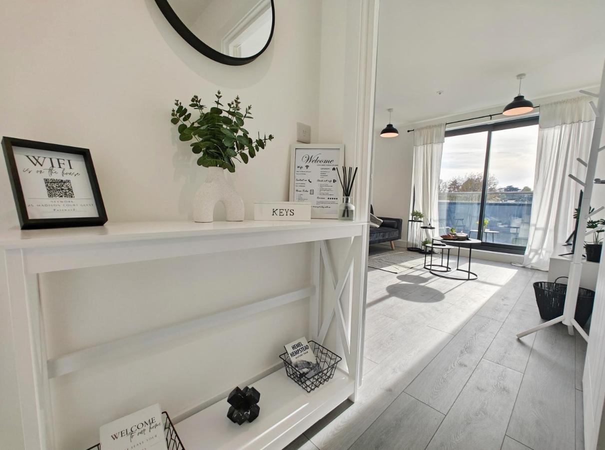 Modern City Apartment Hemel Hempstead Exterior foto